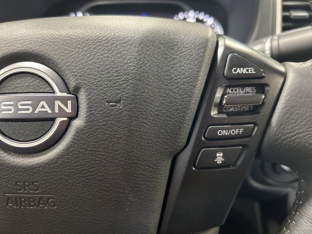 Used 2022 Nissan Frontier SV image 16