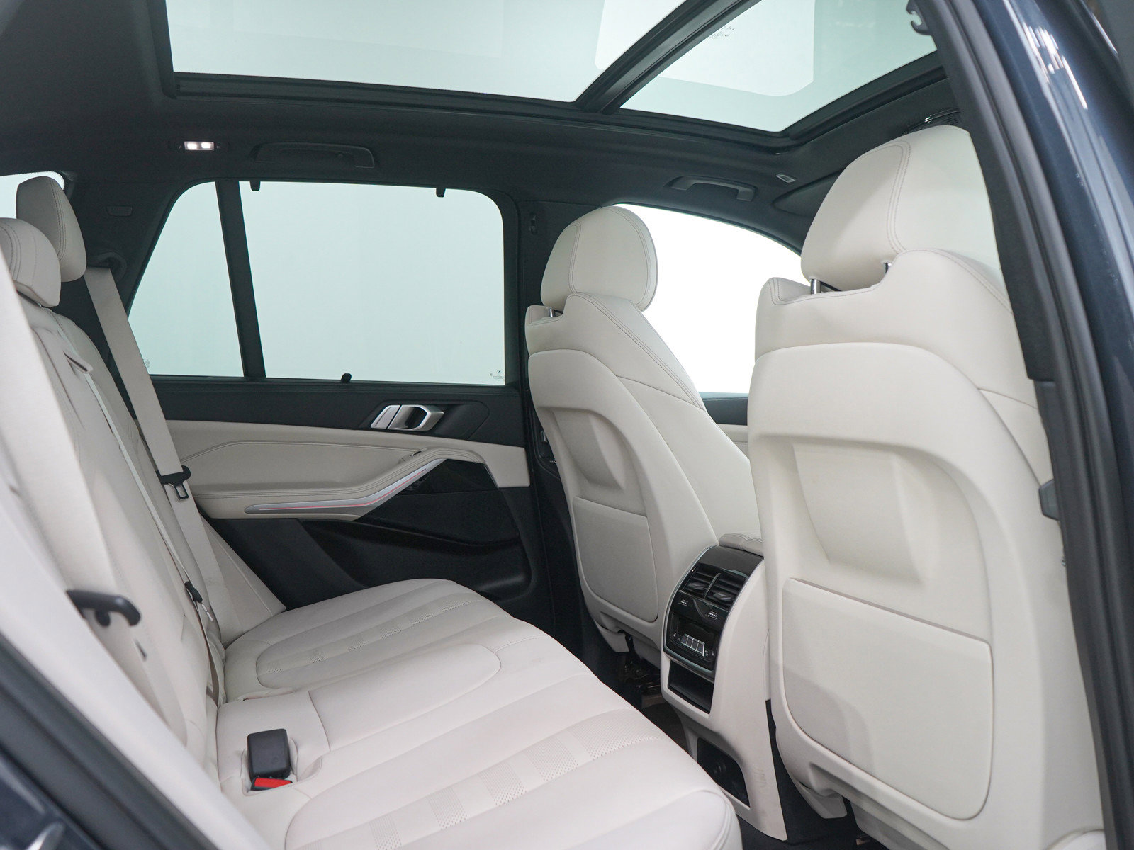 Used 2022 BMW X5 xDrive40i image 12