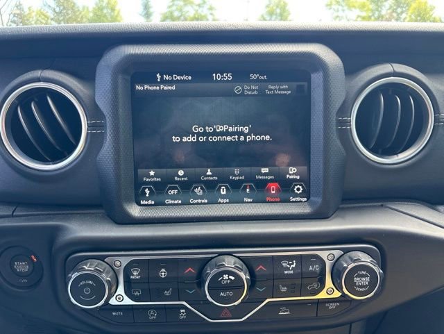 Used 2020 Jeep Gladiator Overland w/ Popular Equipment Package AWD/4WD image 20
