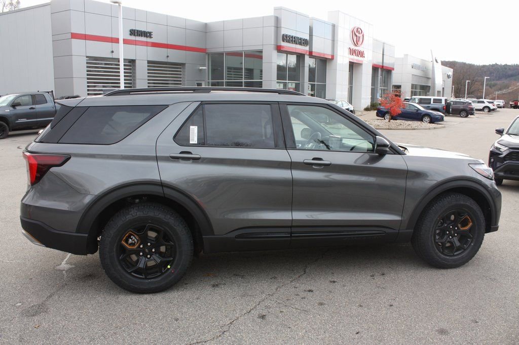 New 2026 Ford Explorer Tremor w/ Tremor Convenience Package image 4