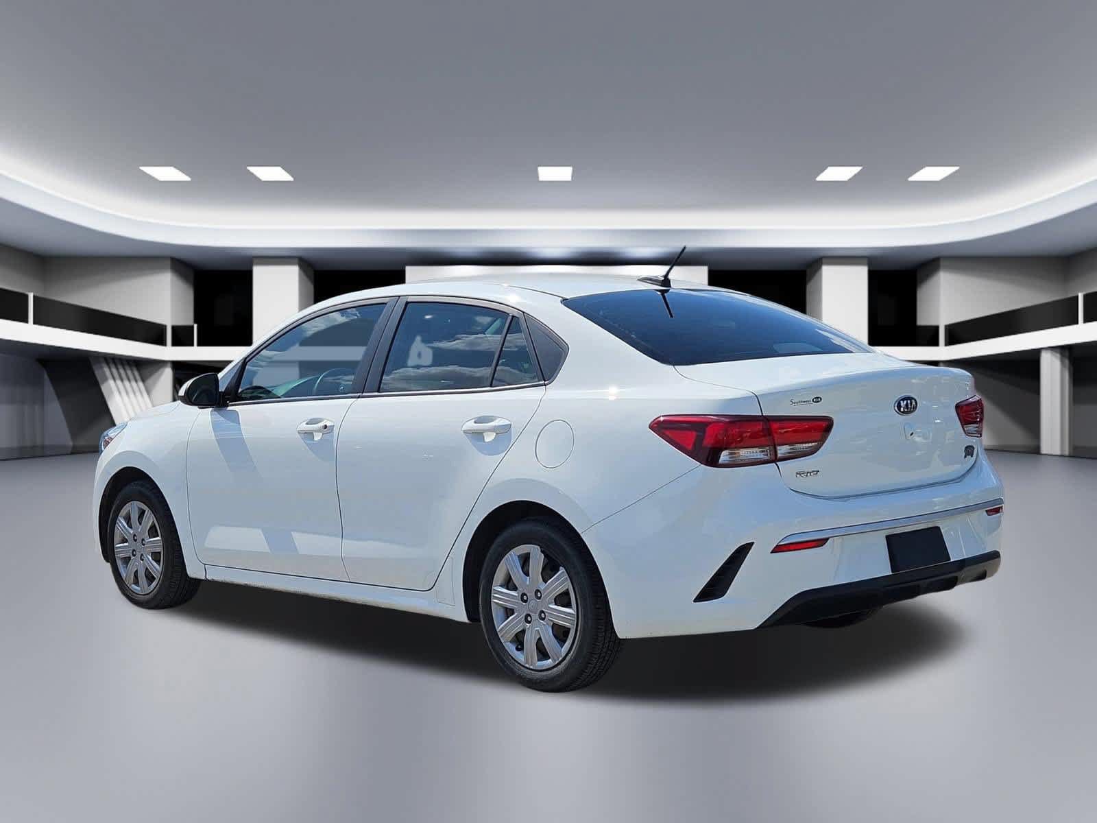 Used 2021 Kia Rio LX FWD image 4