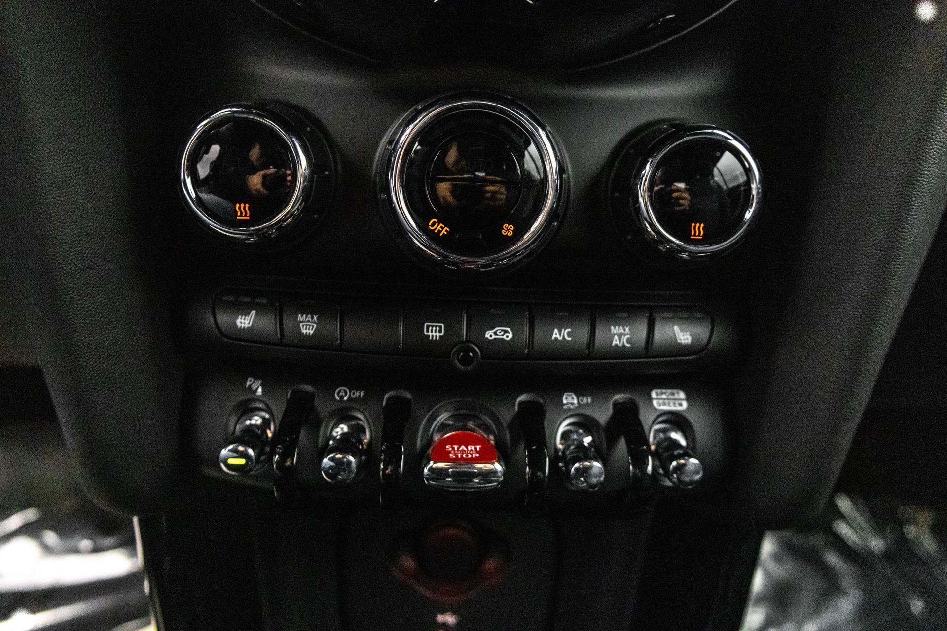 Used 2024 MINI Cooper S w/ Seaside Edition image 27