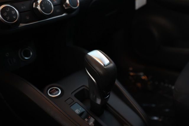 New 2025 Nissan Kicks Play S image 31