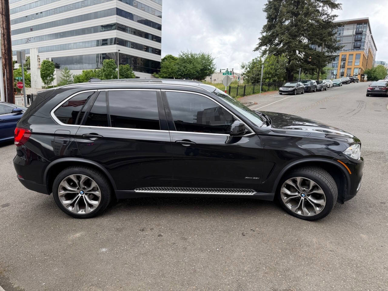 Used 2015 BMW X5 xDrive35i AWD/4WD image 4