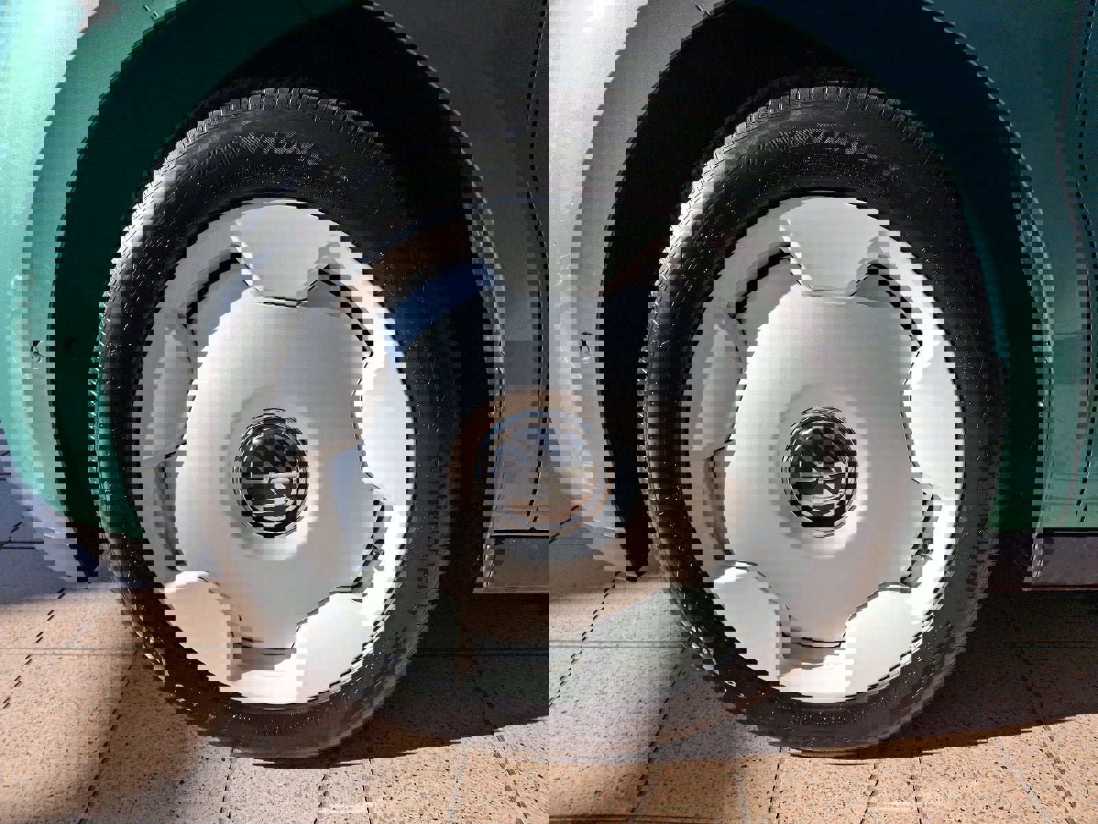 New 2025 Volkswagen ID. Buzz 1st Edition image 4