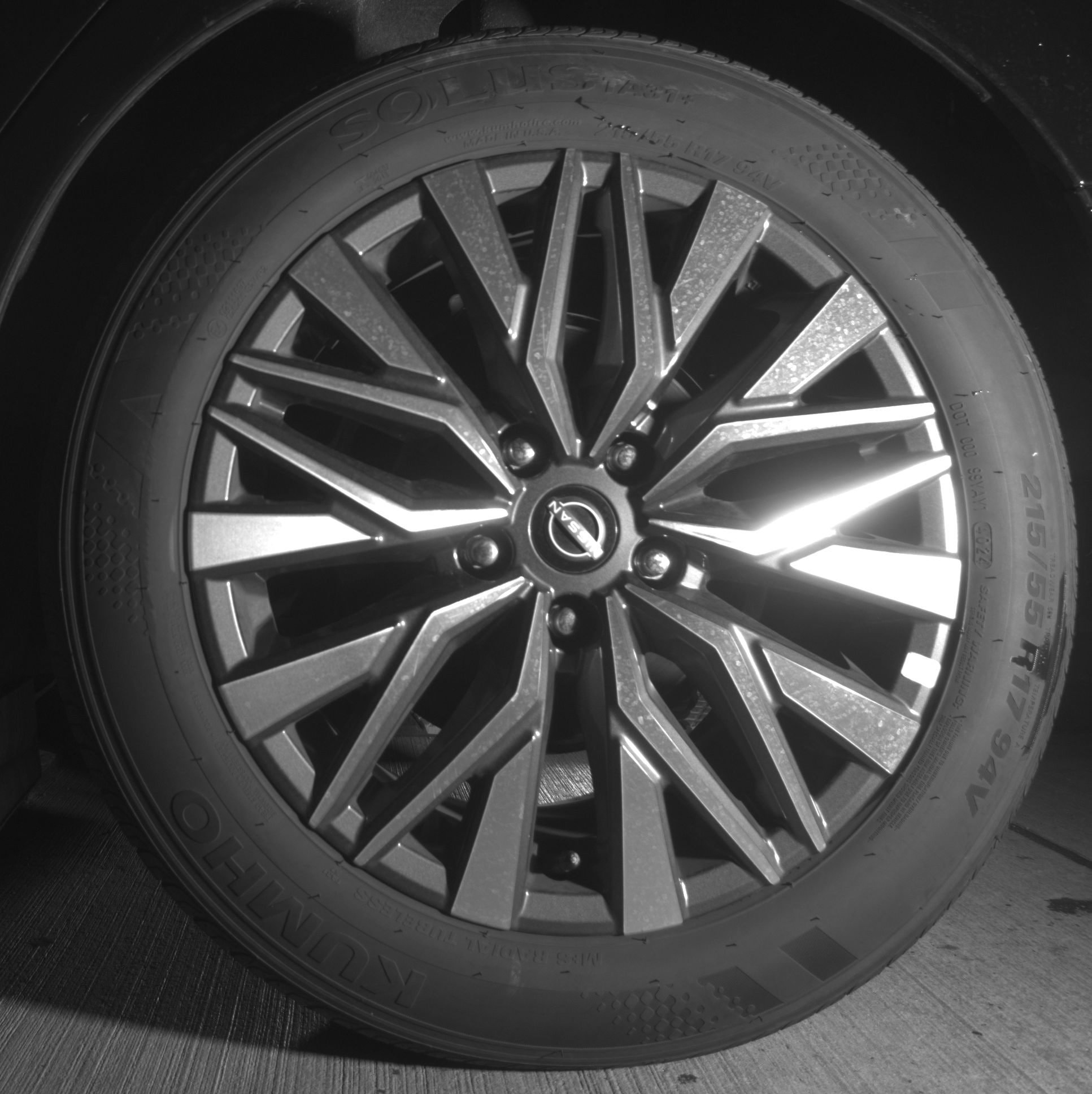 Used 2025 Nissan Altima 2.5 SV FWD image 11