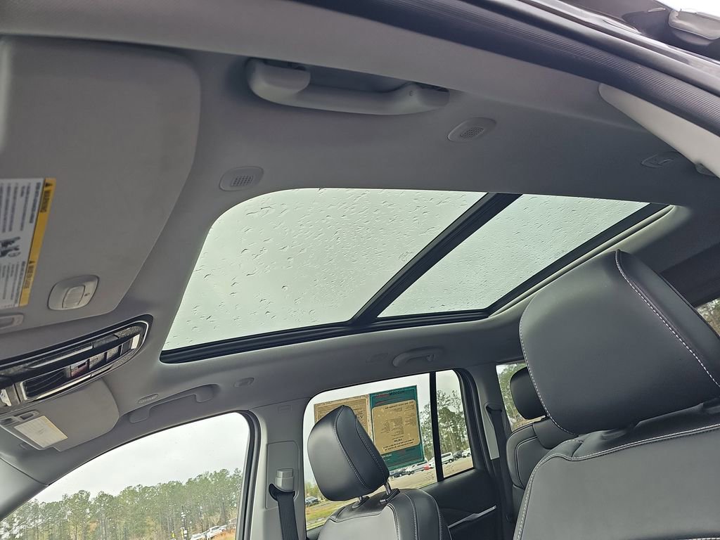 Used 2022 Jeep Grand Cherokee Limited 4xe w/ MOPAR Finishing Package image 34