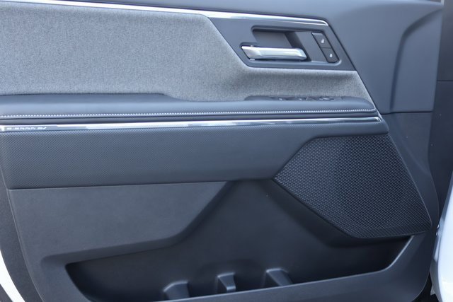 New 2026 GMC Sierra EV Elevation image 10