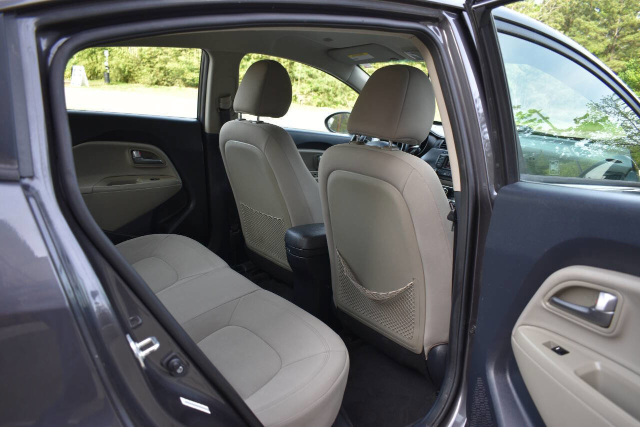 Used 2015 Kia Rio EX w/ Convenience Package FWD image 12