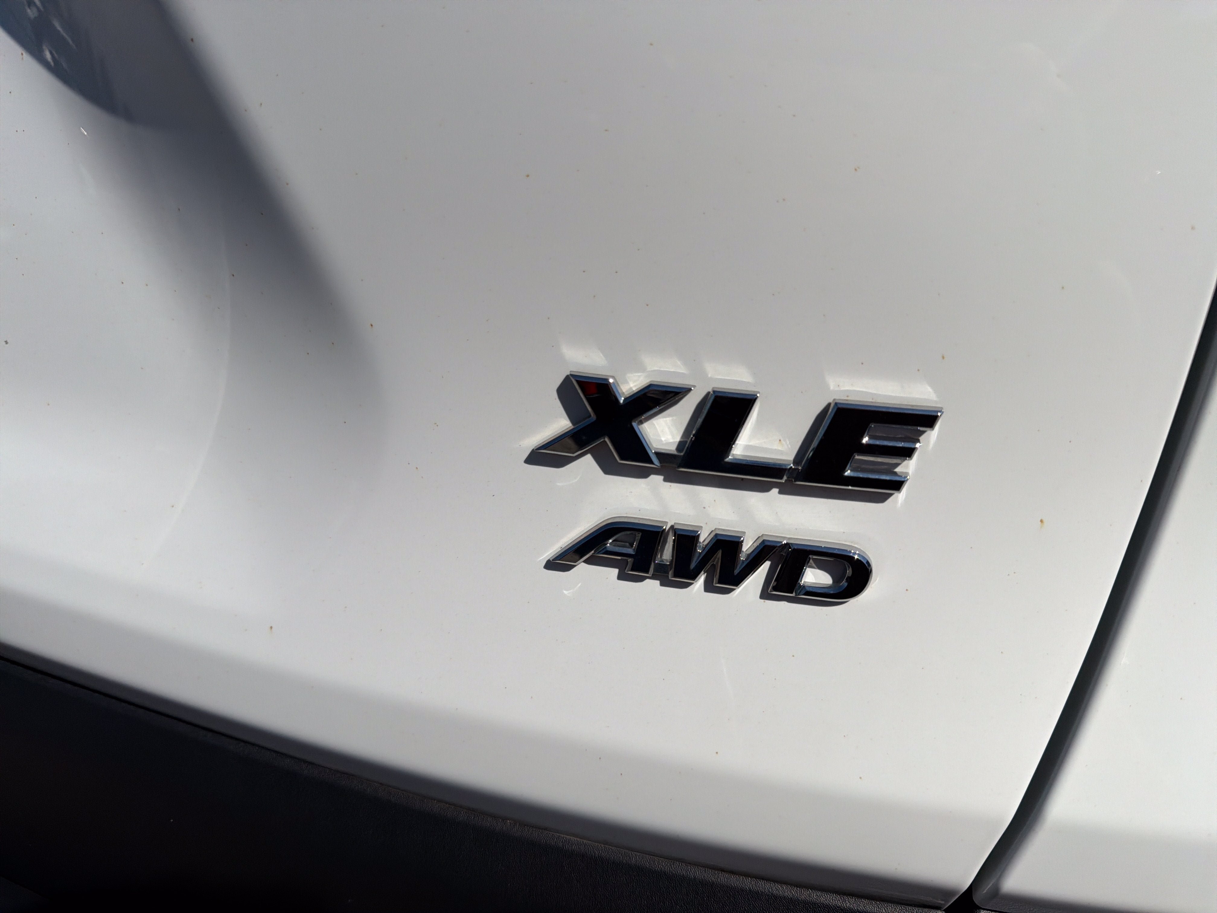 Used 2023 Toyota RAV4 XLE w/ XLE Grade Weather Package AWD/4WD image 8