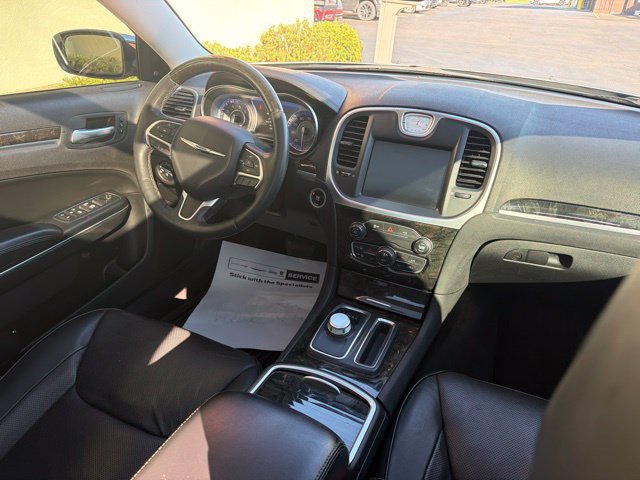 Used 2016 Chrysler 300 C AWD/4WD image 21