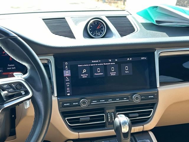 Used 2021 Porsche Macan image 16