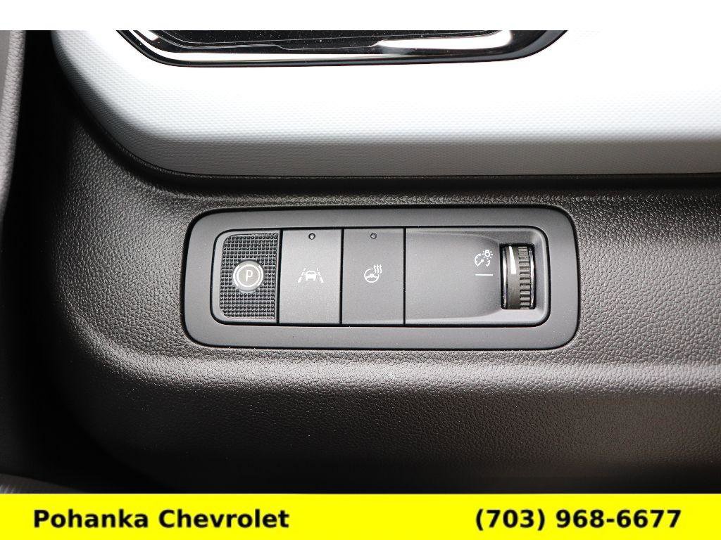 New 2027 Chevrolet Bolt LT w/ Comfort Package FWD image 14