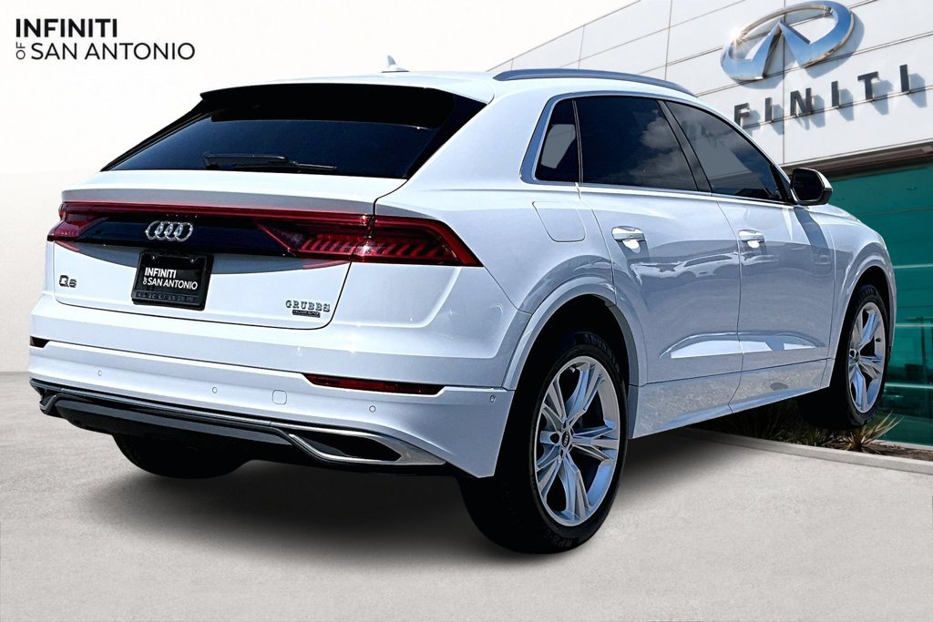 Used 2023 Audi Q8 Premium Plus w/ Premium Plus Package AWD/4WD image 2
