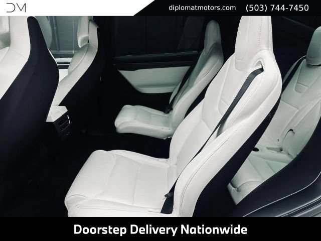 Used 2017 Tesla Model X 90D AWD/4WD image 25