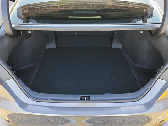 Used 2023 Toyota Camry XLE image 8