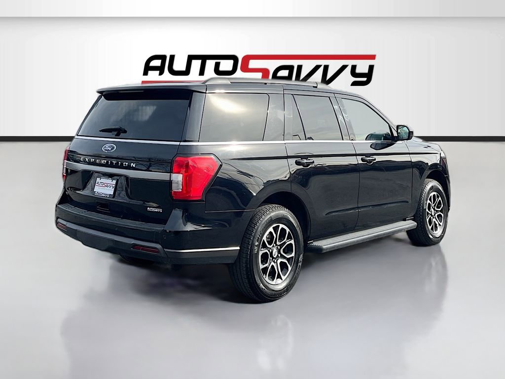 Used 2024 Ford Expedition XLT image 7