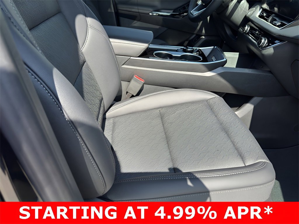 New 2026 Chevrolet Equinox LT w/ Convenience Package II image 13