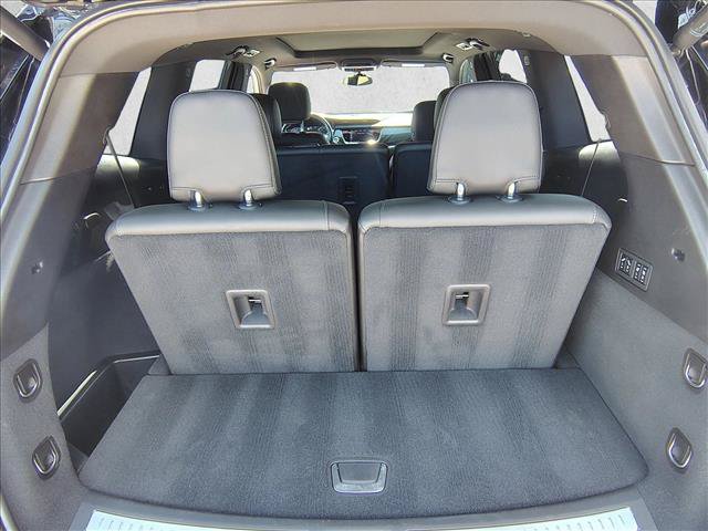 Used 2023 Cadillac XT6 Premium Luxury AWD/4WD image 6