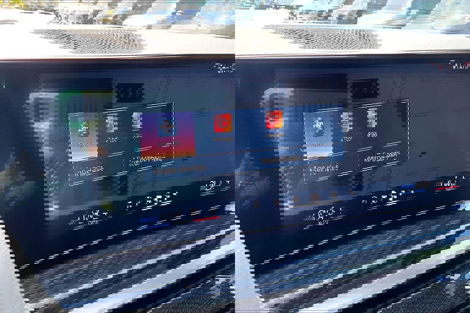 Certified 2024 BMW X5 xDrive40i w/ M Sport Package image 35