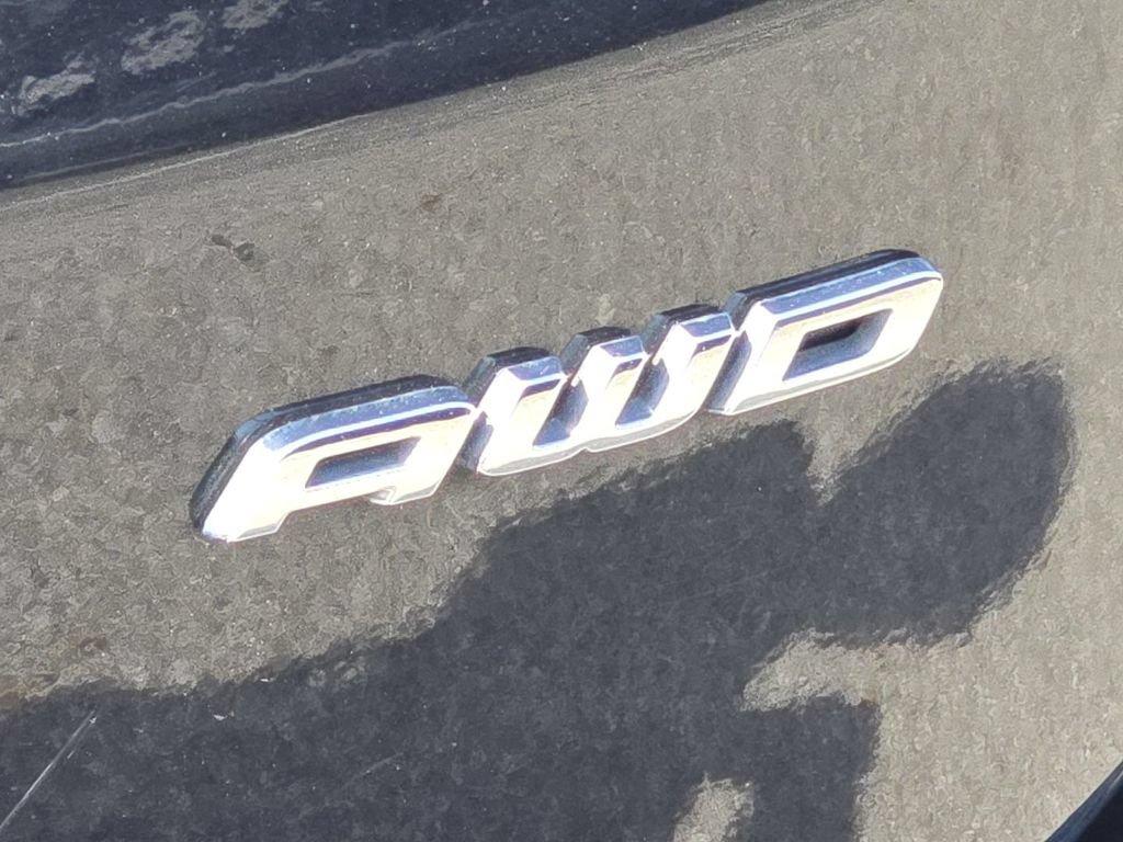 Used 2024 Ford Edge SEL AWD/4WD image 4