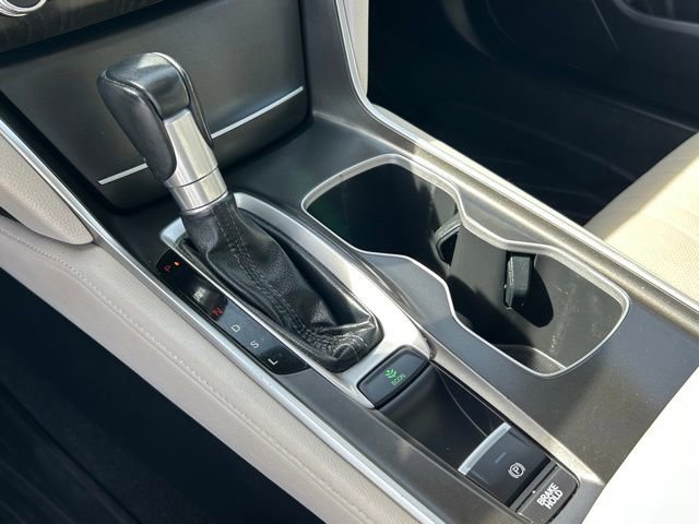 Used 2020 Honda Accord EX-L image 25