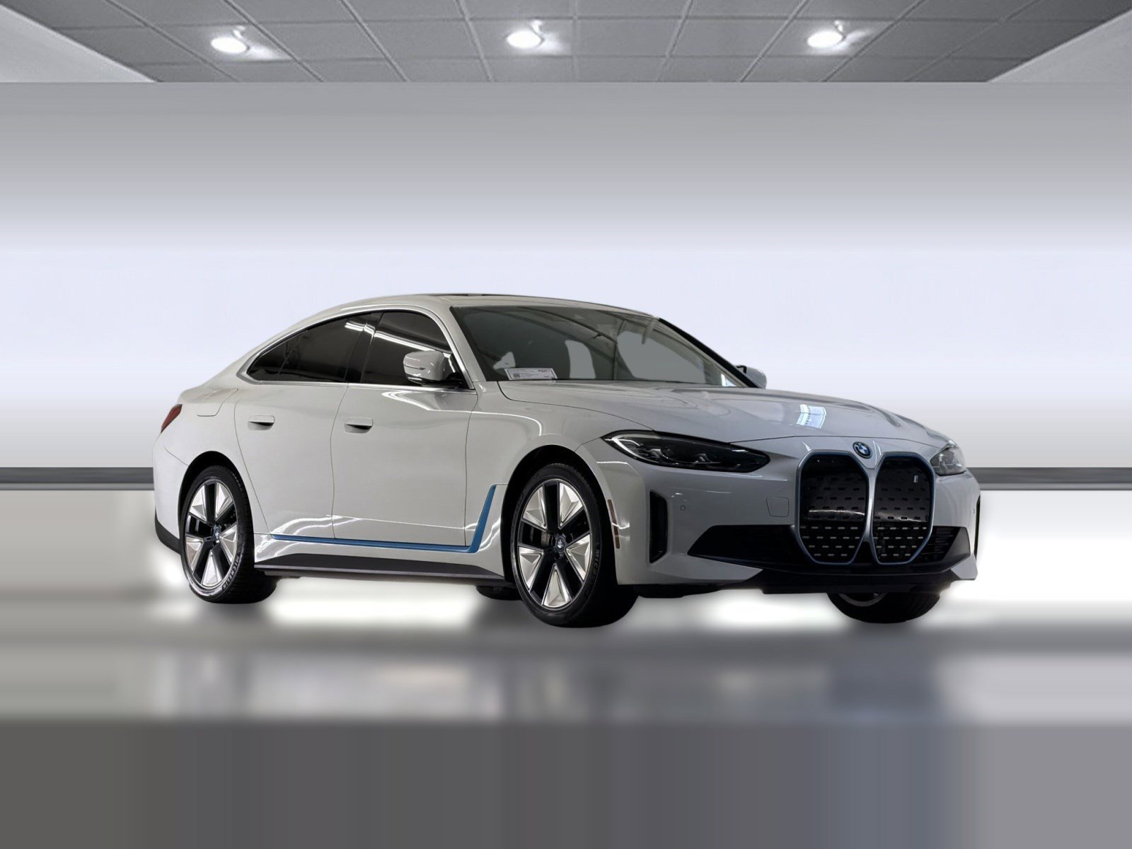 Used 2023 BMW i4 eDrive35 RWD image 6