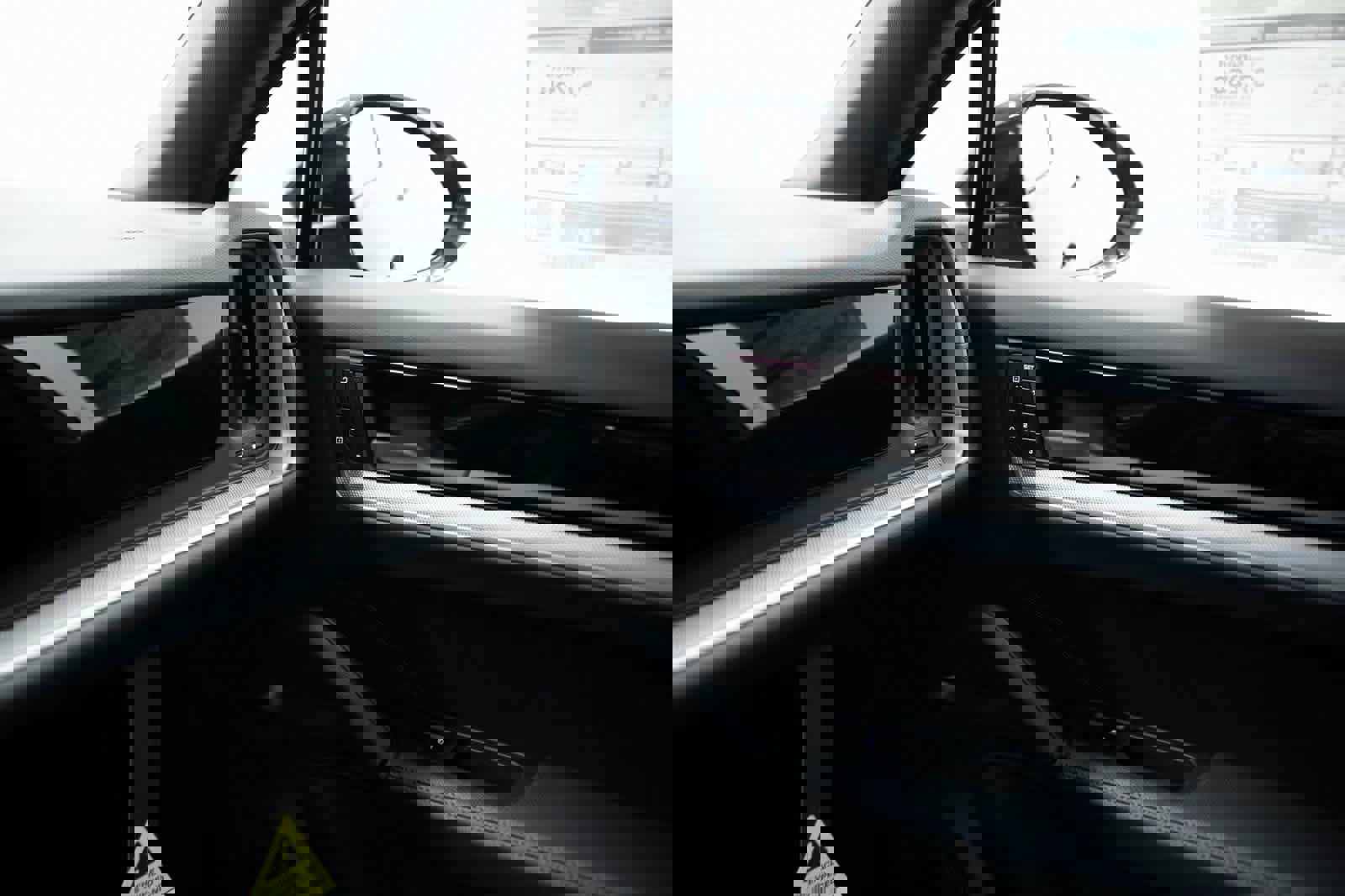 Certified 2025 Porsche Cayenne Coupe image 22