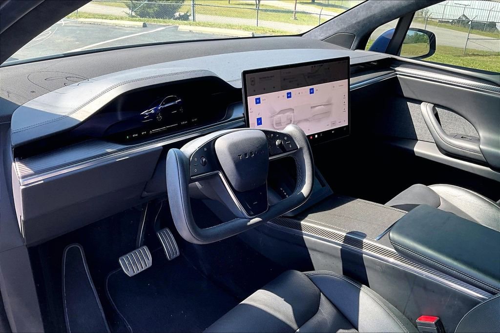 Used 2023 Tesla Model X Plaid AWD/4WD image 4