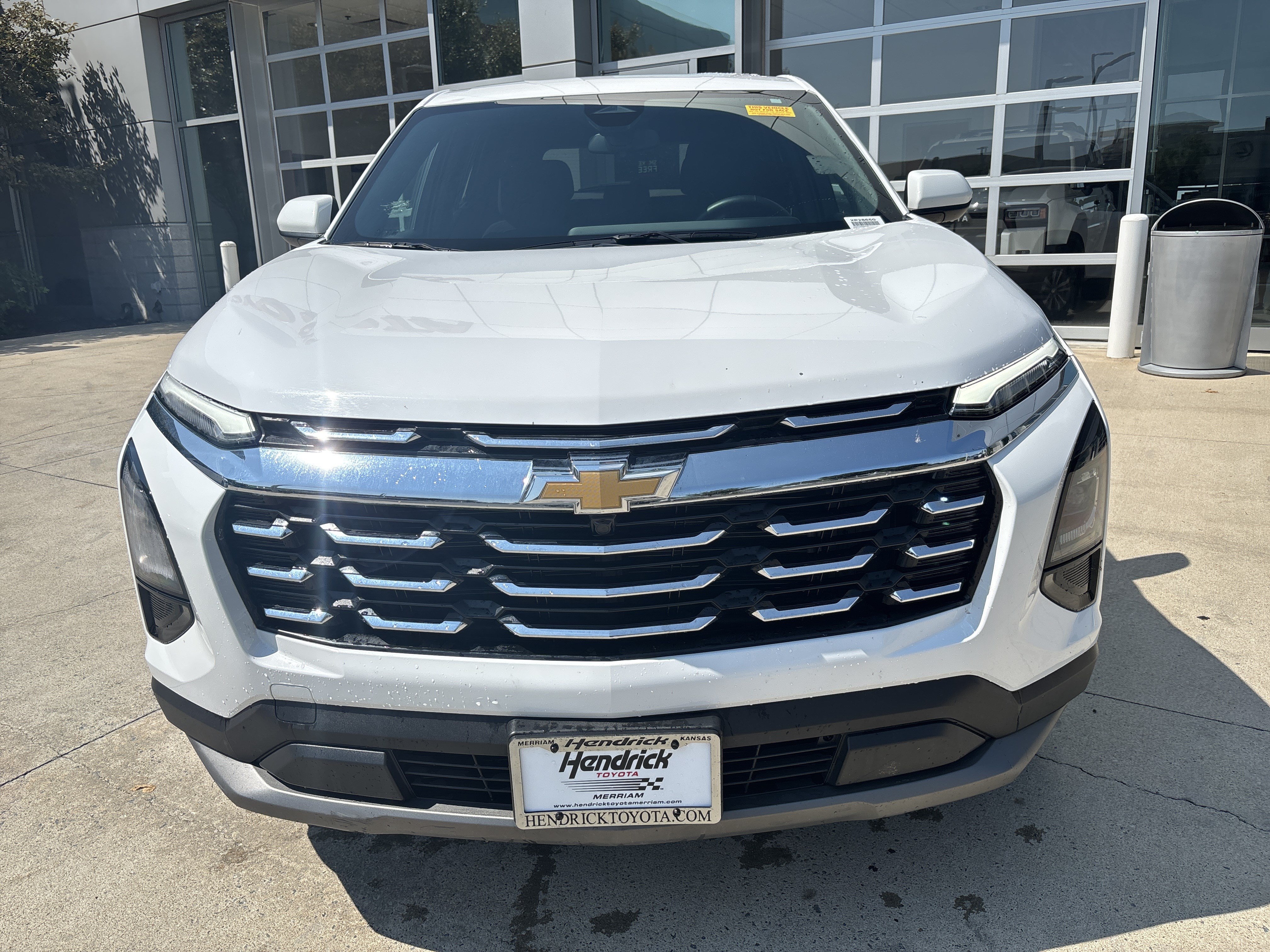 Used 2025 Chevrolet Equinox LT AWD/4WD image 5