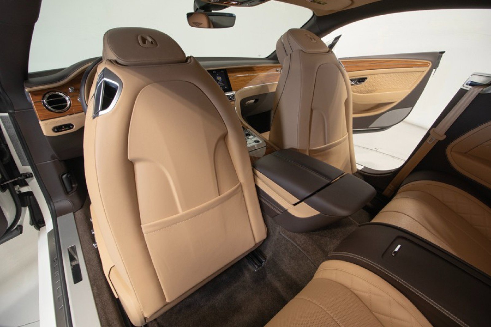 Used 2020 Bentley Continental GT V8 AWD/4WD image 39