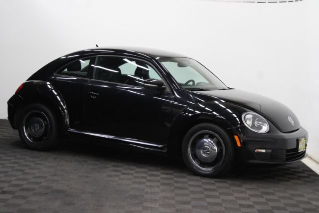 Used 2012 Volkswagen Beetle 2.5 FWD image 1