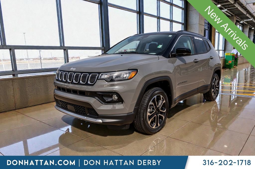 Used 2022 Jeep Compass Limited image 25