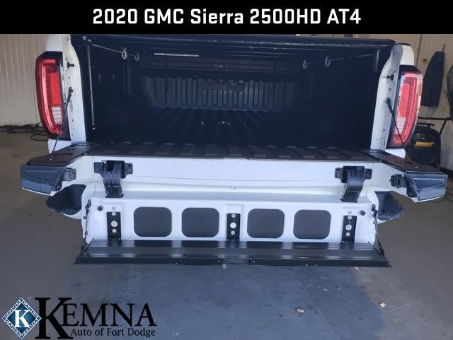 Used 2020 GMC Sierra 2500 AT4 w/ AT4 Preferred Package image 26