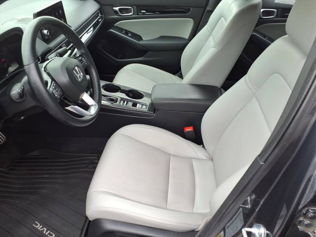Used 2025 Honda Civic FWD Hybrid Sedan image 10