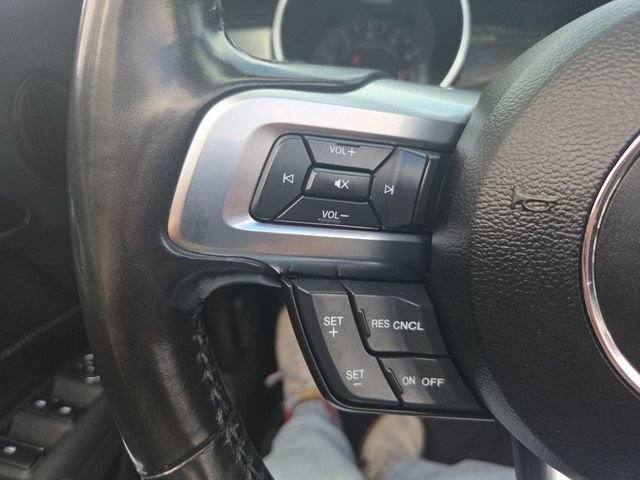 Used 2022 Ford Mustang Premium RWD image 30
