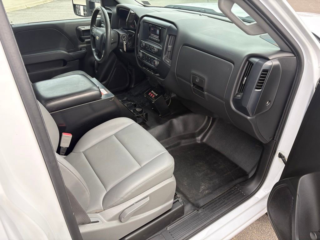 Used 2015 Chevrolet Silverado 3500 W/T image 17