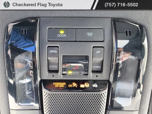 Used 2025 Toyota Land Cruiser AWD/4WD image 17