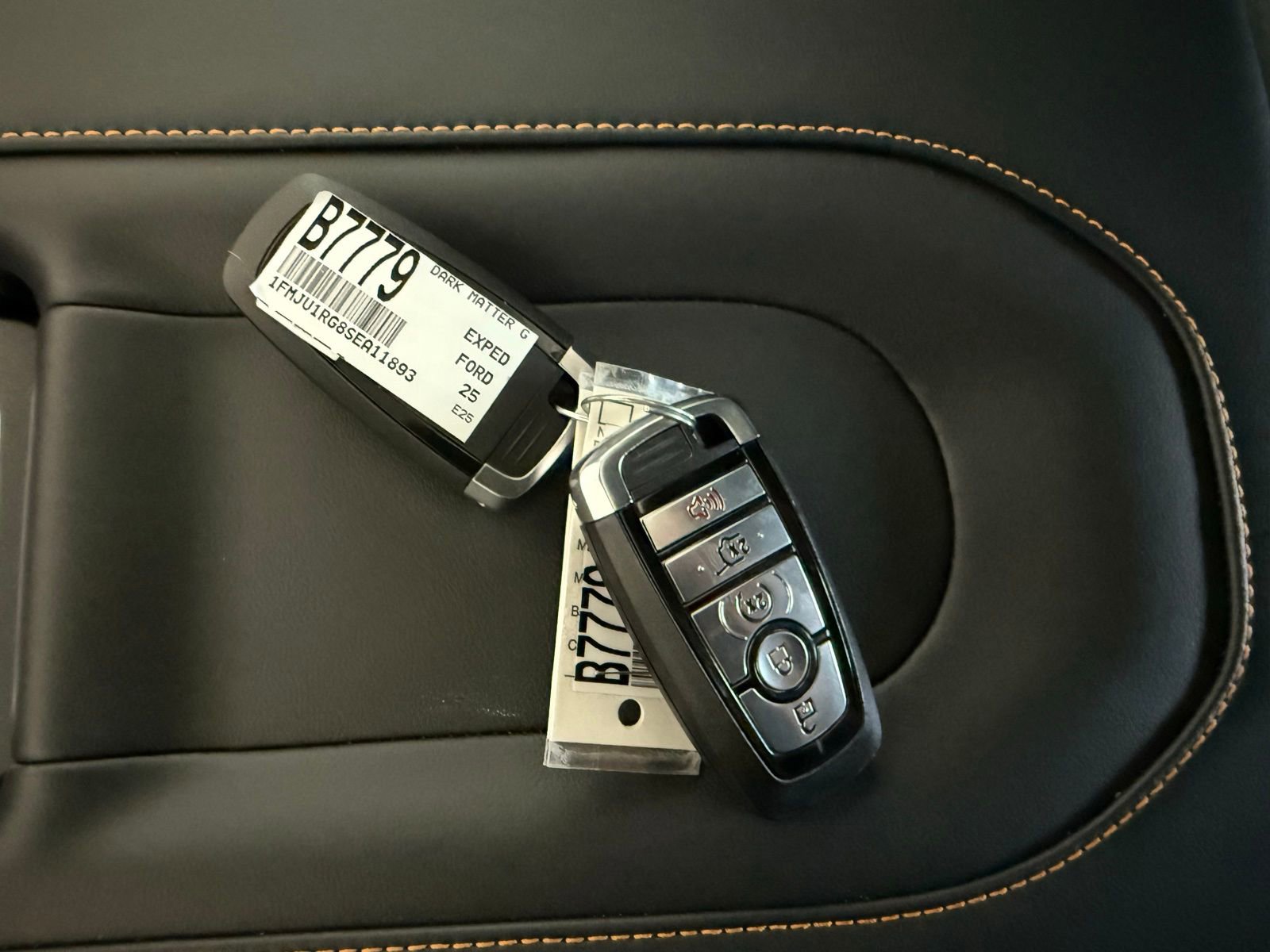 New 2025 Ford Expedition Tremor image 38