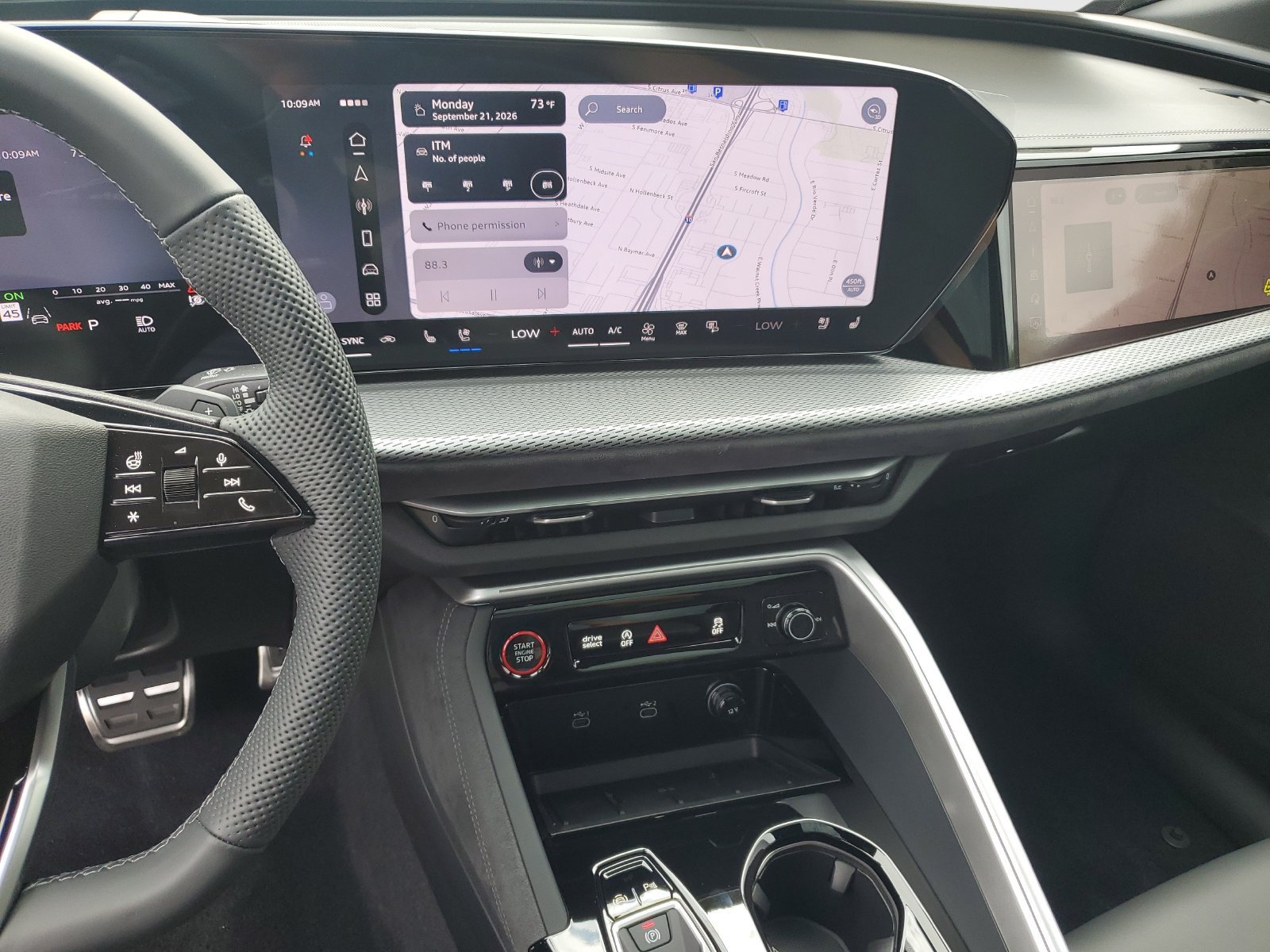 New 2026 Audi SQ5 Prestige AWD/4WD image 24