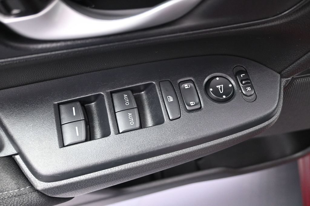 Used 2021 Honda CR-V Special Edition image 11