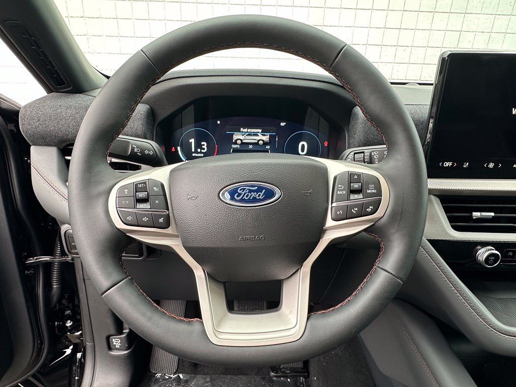 New 2027 Ford Explorer Active w/ Active Comfort Package AWD/4WD image 7