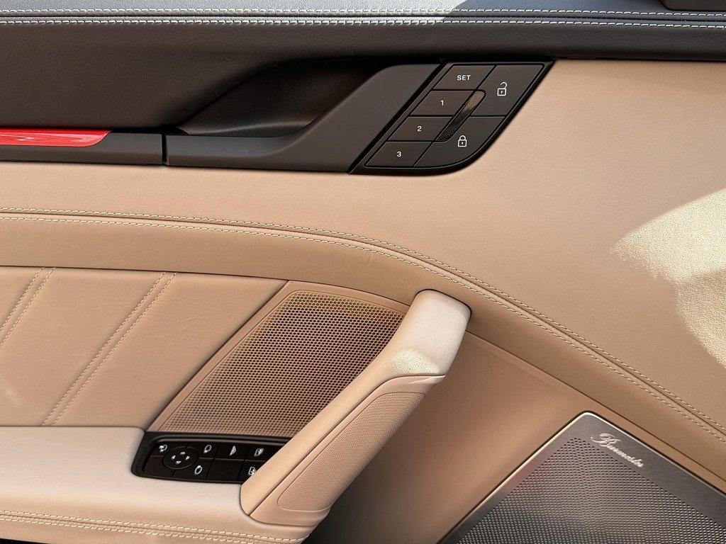 Certified 2025 Porsche 911 Carrera image 17