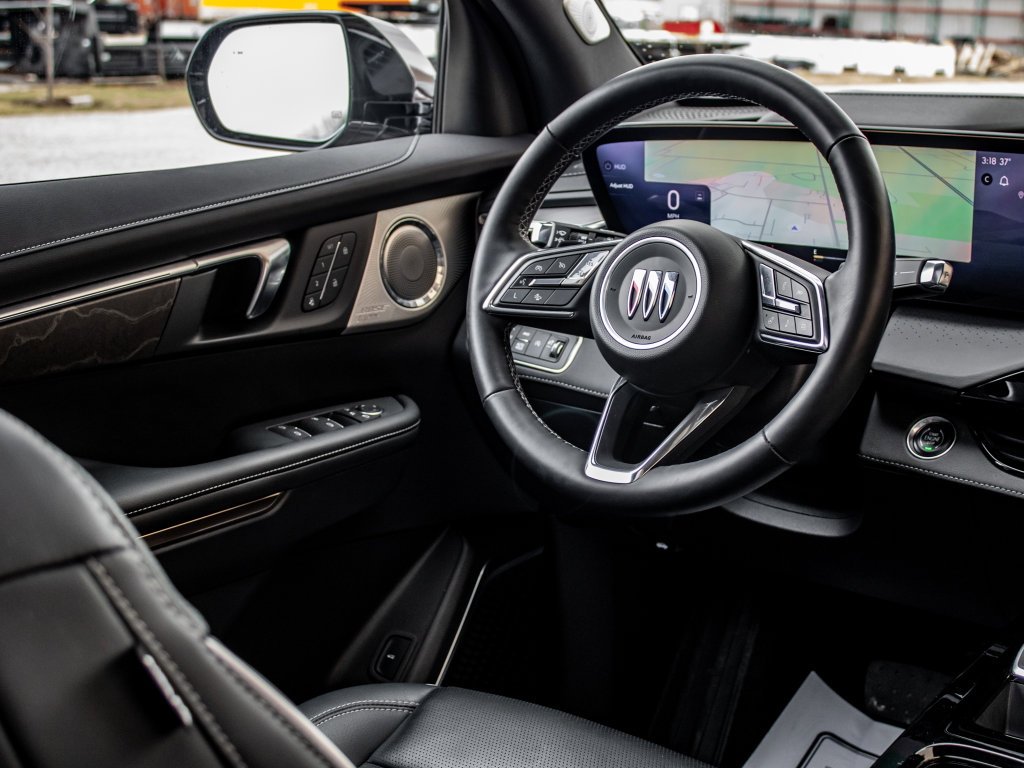 Used 2025 Buick Enclave Avenir w/ Trailering Package, 5000 lbs. image 44