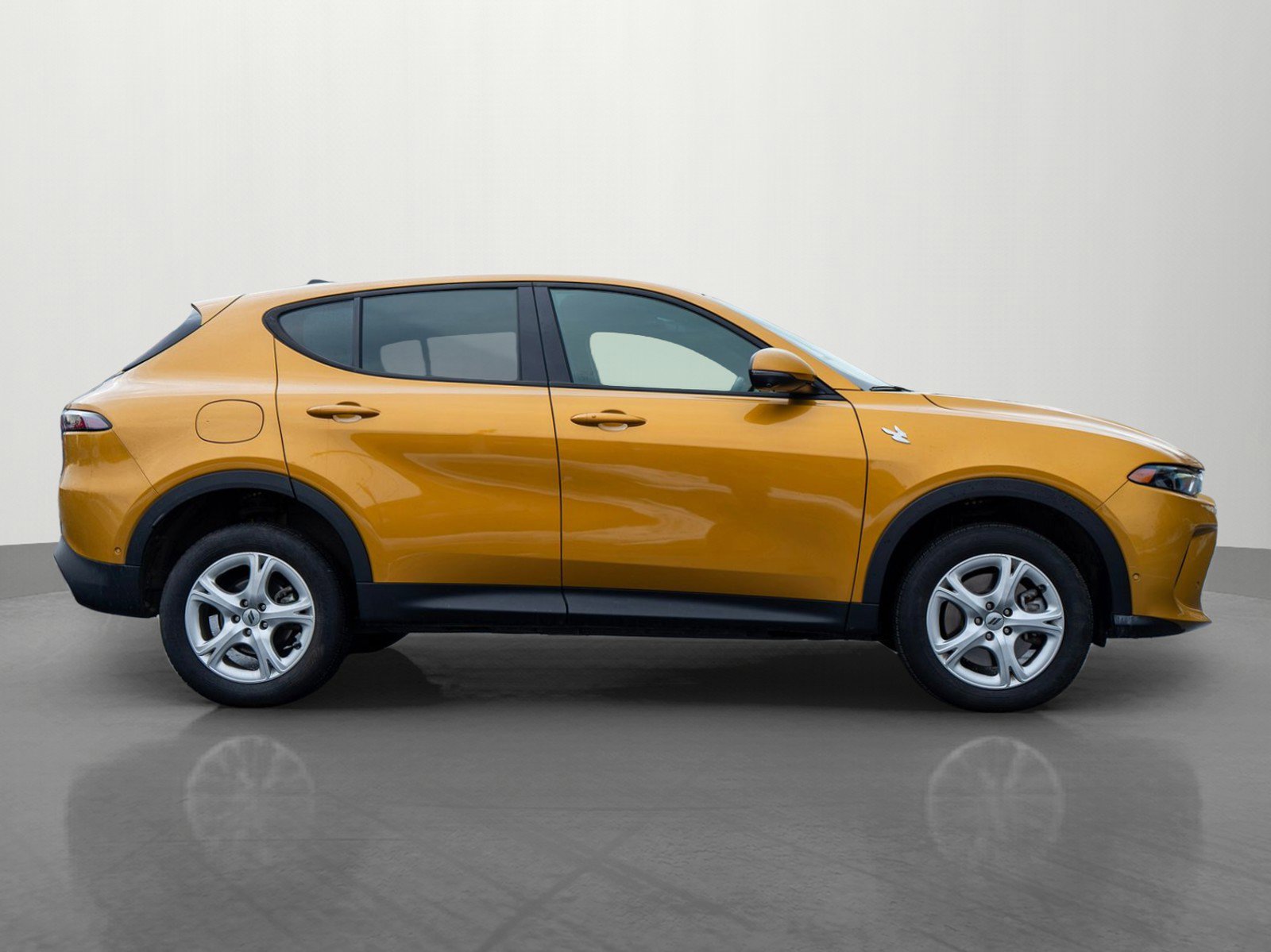 Used 2024 Dodge Hornet GT Plus w/ Tech Pack Plus w/o Parking image 8