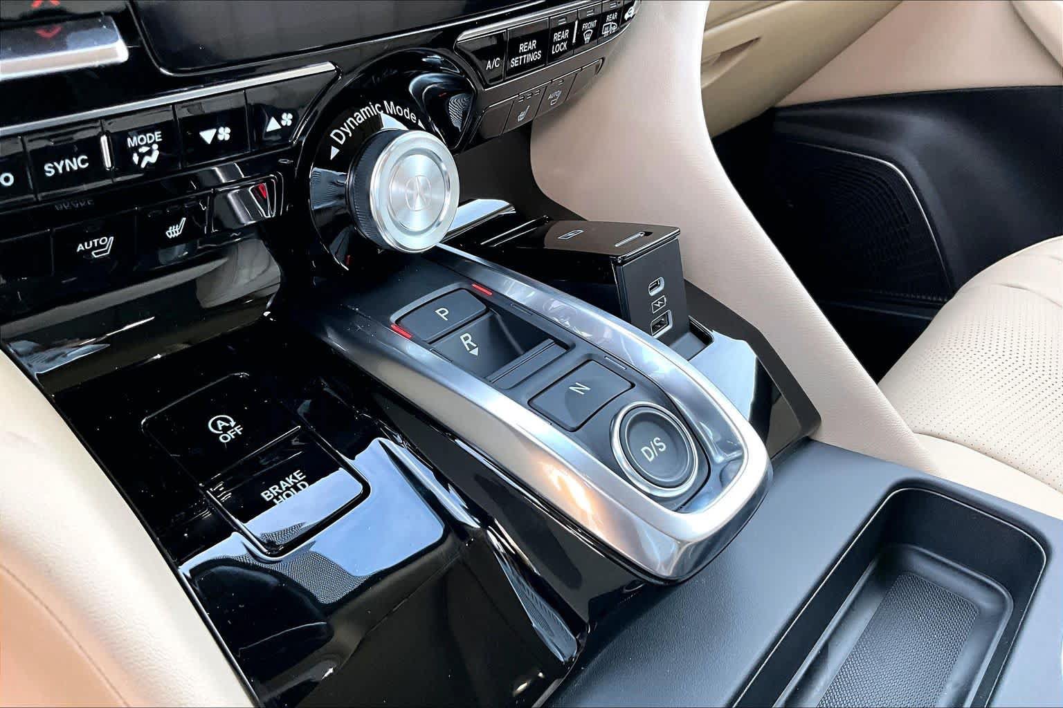Certified 2026 Acura MDX w/ Technology Package FWD image 7