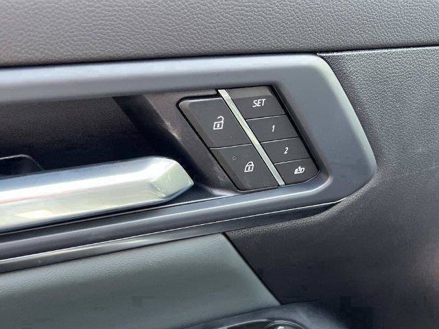 New 2026 GMC Terrain AT4 w/ Convenience Package III AWD/4WD image 16