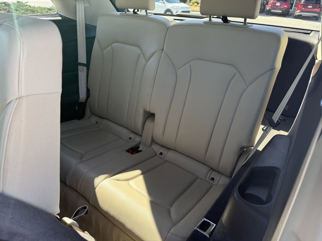 Used 2018 Audi Q7 3.0T Prestige image 24