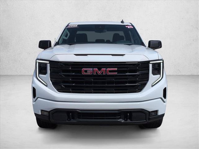 Used 2025 GMC Sierra 1500 Elevation AWD/4WD image 2