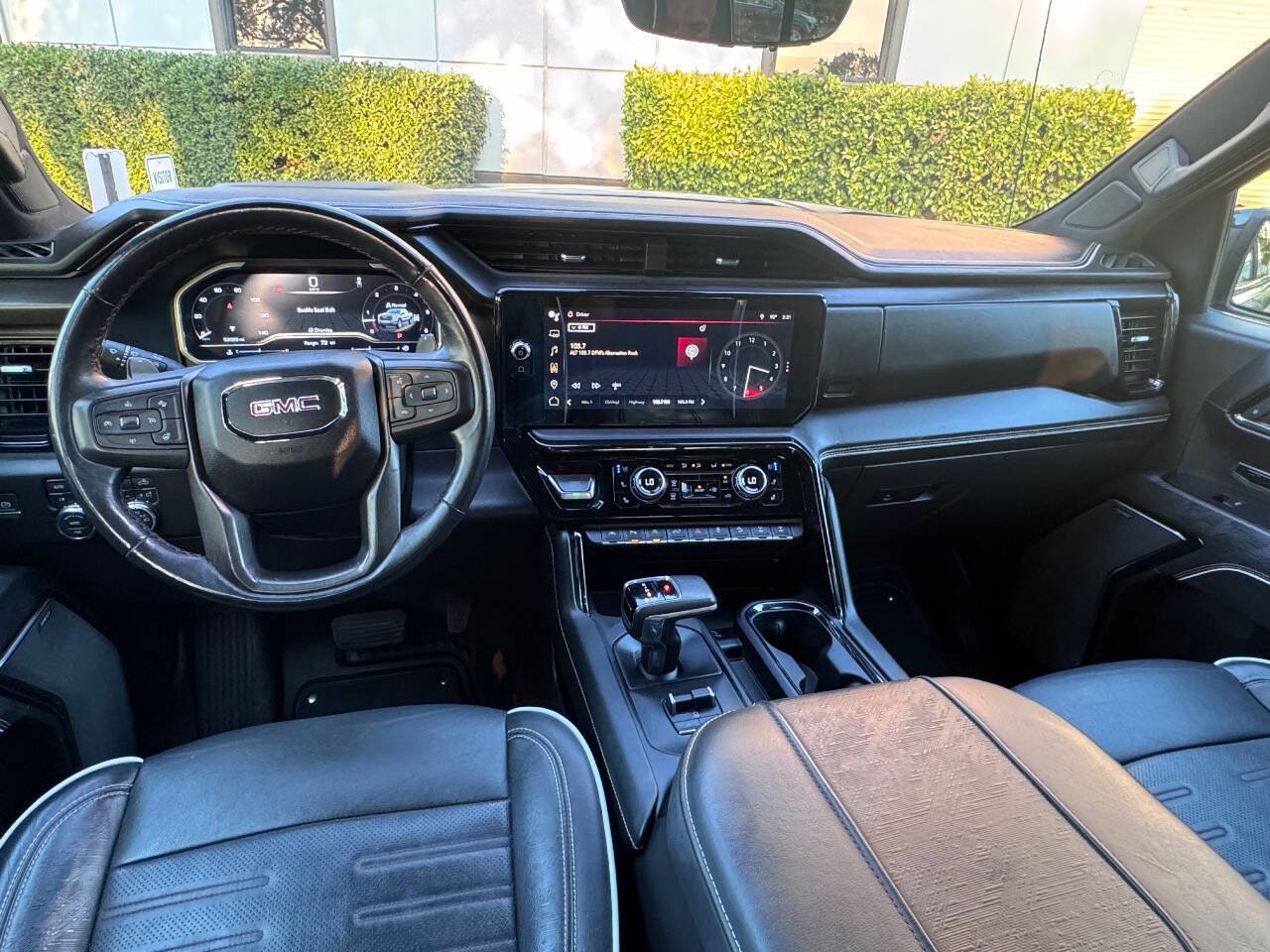 Used 2023 GMC Sierra 1500 AT4X AWD/4WD image 14